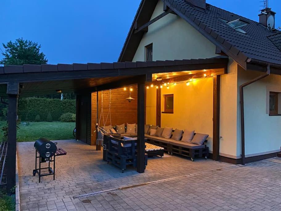 4 Bedroom Family House With Access To A Hot Tub Goczałkowice-Zdrój エクステリア 写真